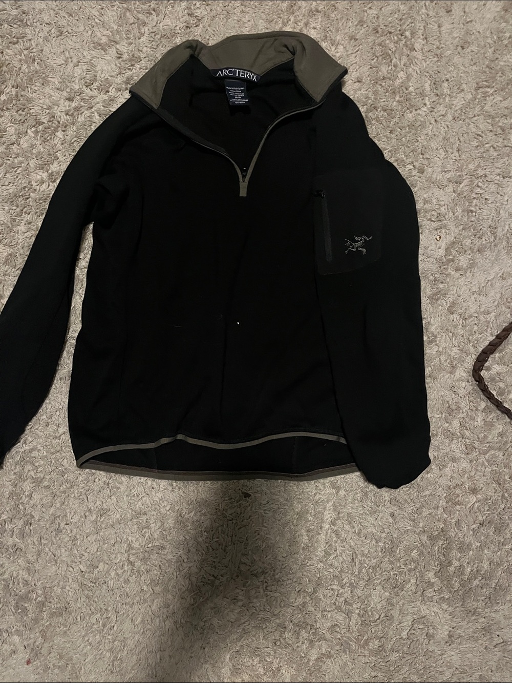 Arc'teryx Men’s Black Zip-Up Fleece with Olive Trim